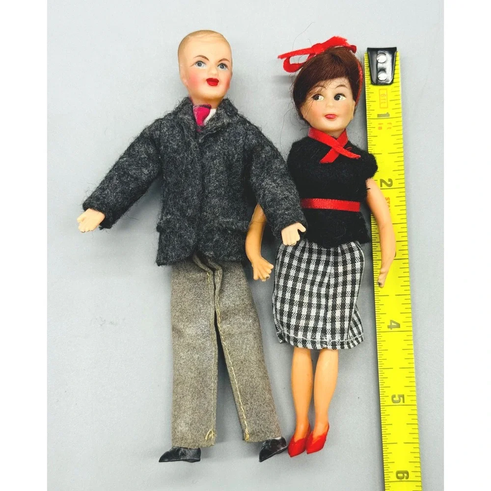 Ideal Petite Princess Fantasy Family Man Woman Husband Wife Mother Father 1960s
